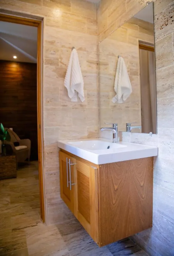 Burungos Place At Saman Residences C-2 Las Terrenas Apartment