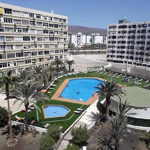 Deluxe Yumbo , Playa del Ingles (Gran Canaria) Spain