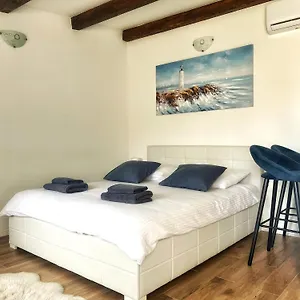 Tara , Zadar Croatia